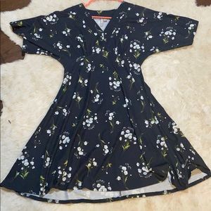 ASOS Maternity Dress size US 4